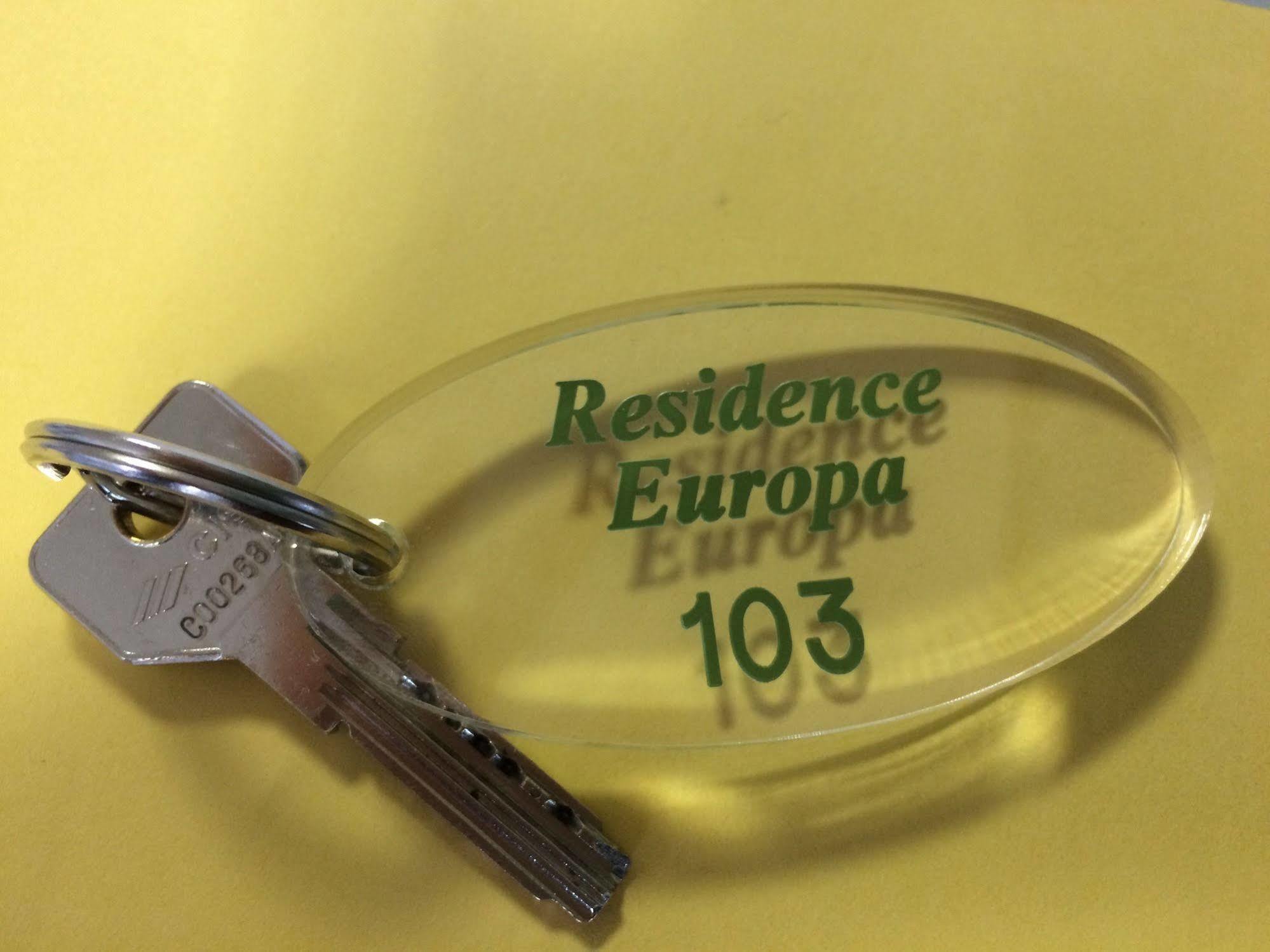 Residence Europa Piacenza Exteriör bild